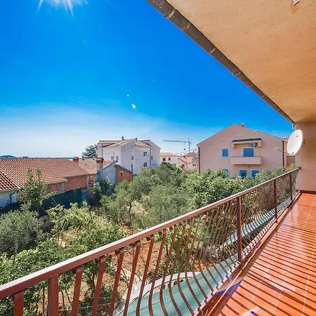 Sabi Diklo Apartman *